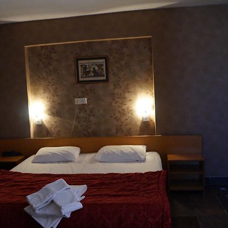 Sky Hotel 니코시아 외부 사진