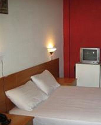 Sky Hotel 니코시아 객실 사진